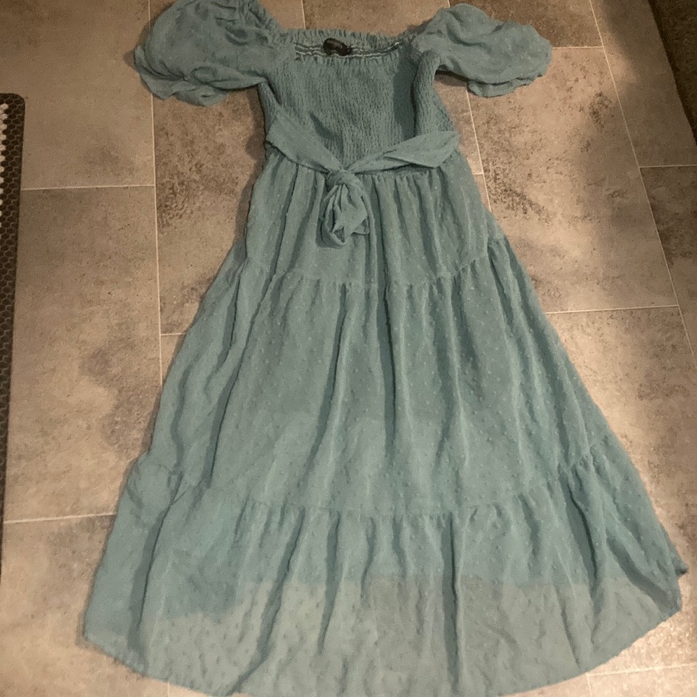 ROKEETY Elegant Blue Maxi Dress with Puff Sleevesq